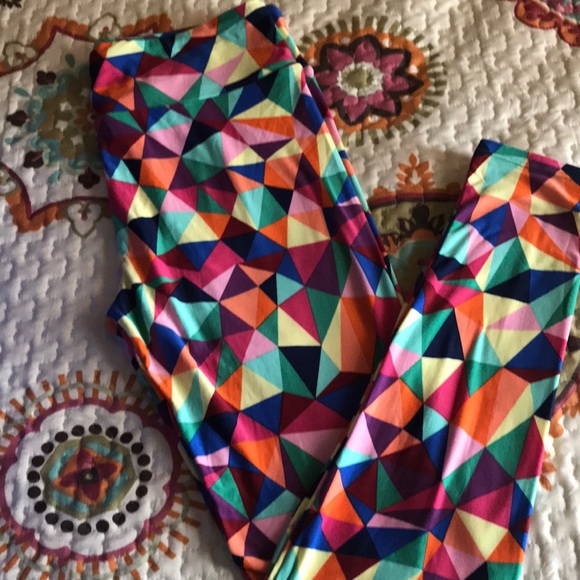 Lularoe tall and curvy leggings - Picture 2 of 2